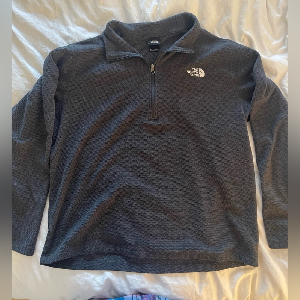 The North Face Men’s Gray Quarter Zip